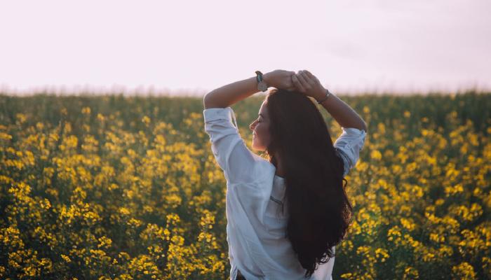 flower field stretch.jpg
